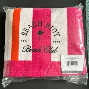 NWT BEACH RIOT Beach Club Towel Pink White Orange Stripes Pool Beach Summer